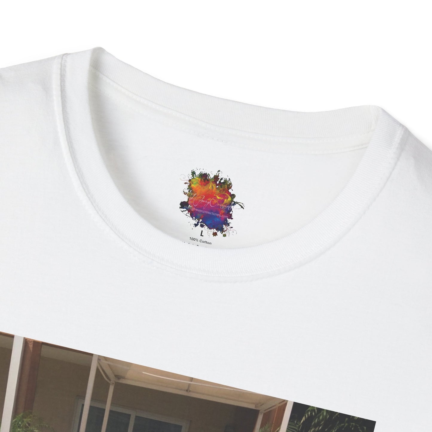 Pool Side Chill Vibes Unisex Softstyle T-Shirt